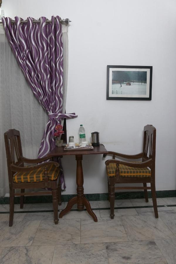 Hotel White Rose Kochi Exterior photo